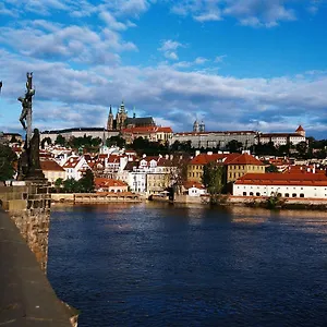 Hotel Fairmont Golden, Prag